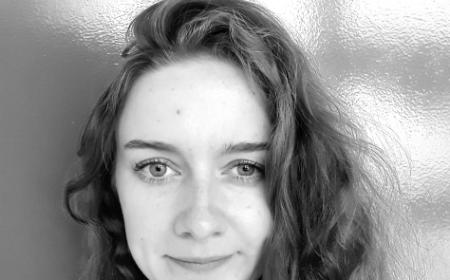 From Roots to Pollinators: How above- and below-ground organisms interact through plants\nUnlike fuzzy bumblebees or elegant butterflies, subterranean critters &ndash; like earthworms, ants and mites - tend not to rate highly in people&rsquo;s affections. &ldquo;If things aren\'t pretty, we don\'t tend to like them which is a pity because it\'s harder to conserve them,&rdquo; 